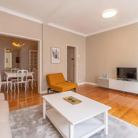 Principe Real Spacious Delight By Innkeeper *